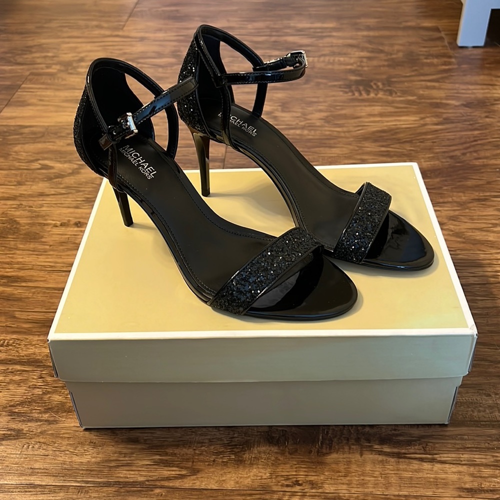 Brand new Michael Kors black glitter heels, size 7